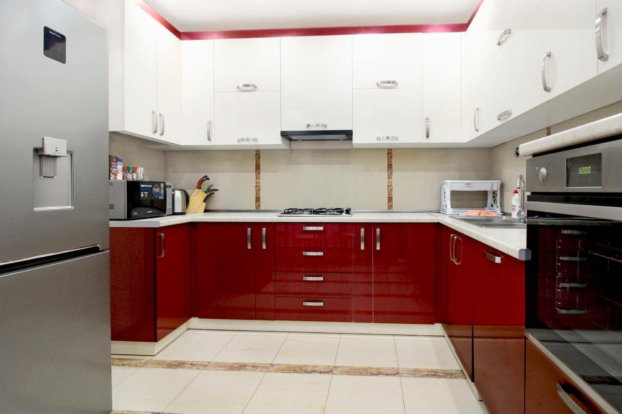3 Bedroom Apartment Near Republic Square Єреван Екстер'єр фото